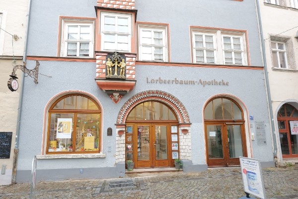 Bild 1 von Lorbeerbaum-Apotheke (Naumburg)
